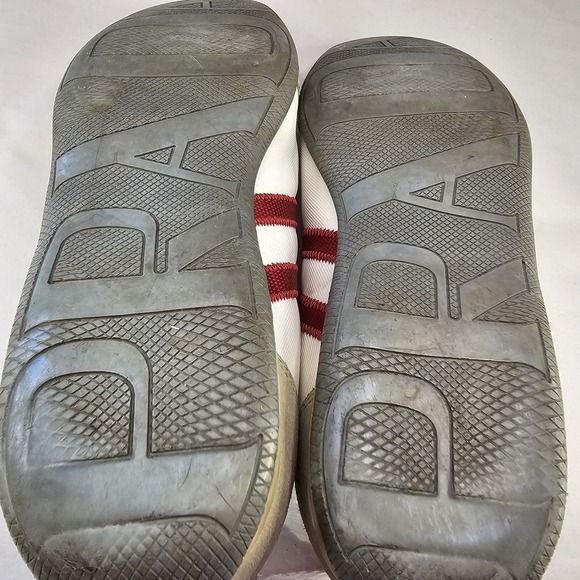 Vintage Prada 3E4115 White Red Low Top‎ Sneakers Size 37.5  Italy Made - Picture 10 of 12
